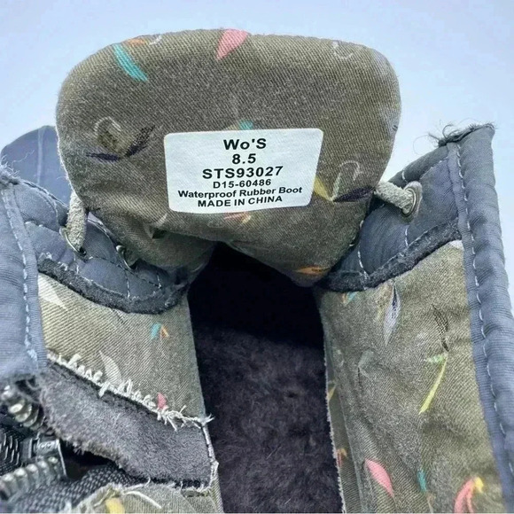 Women's Sperry Saltwater Quilted Navy Blue Duck Boots, Size 8.5, STS93027 - Picture 5 of 5